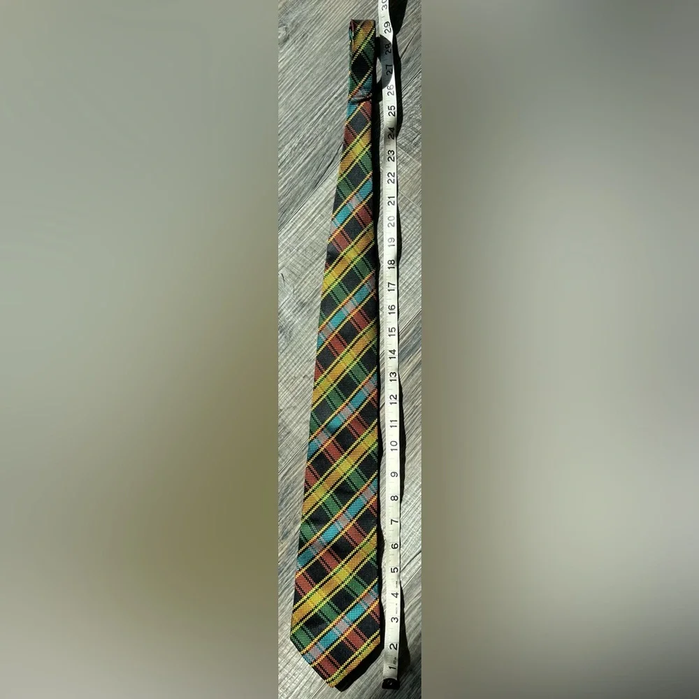 Burberry black label tie